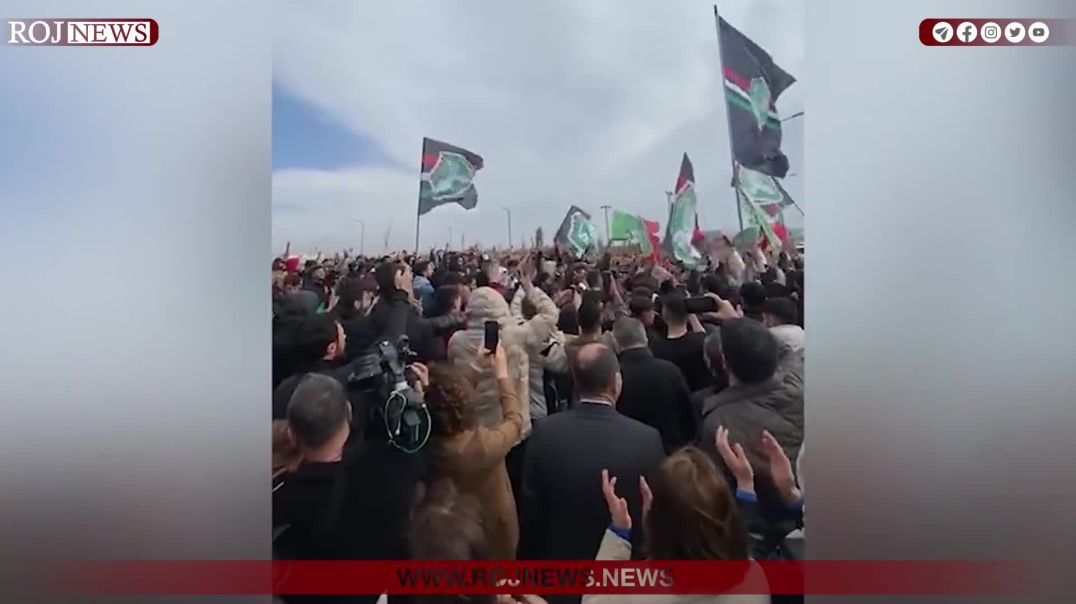 یانەی ئامەد سپۆرت گەڕانەوە شاری ئامەد و لەلایەن هاوڵاتیانەوە پێشوازیان لێکرا