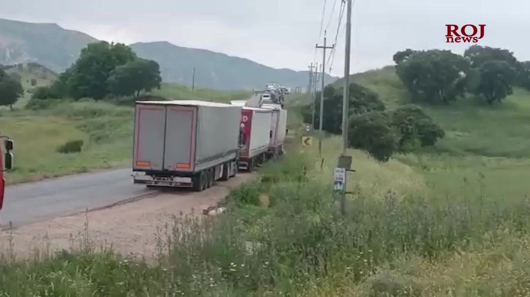 Türkiye’ye geçmeye çalışan TIR’lar 3 gündür bekletiliyor