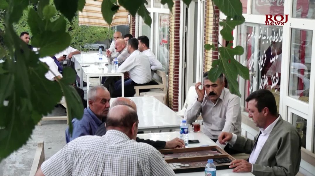 چایخانەکەی سەید جەبار ١٣٢ ساڵە سەماوەر تێیدا دەگڕێت و جمەی دێت