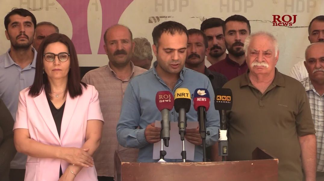 <i class="fas fa-video fa-sm"></i>