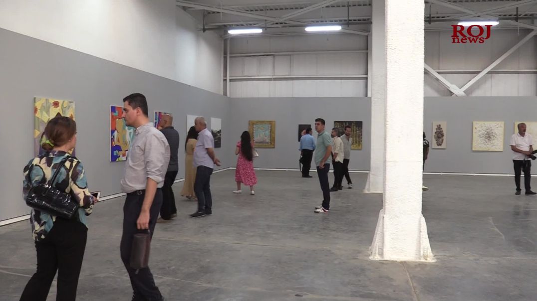 ٢٣ ژنی شێوەکار بە هاوبەشی پێشانگایەکیان کردەوە