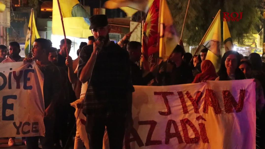 Ciwanên Êzidî bi meşeke meşaleyî pêngava azadiya Rêber Ocalan silav kirin