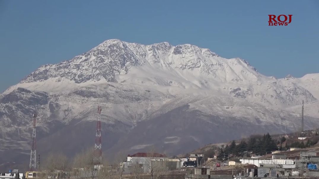 ئەمساڵ لە پێش وادەی خۆی سەنتەری حاجی ئۆمەران سپی پۆش بوو