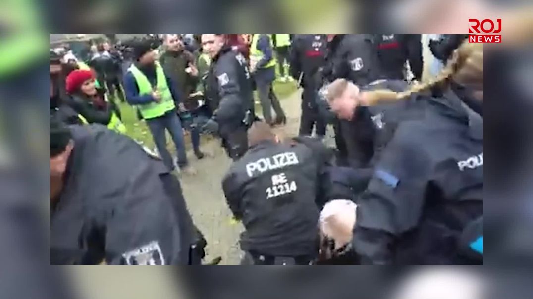 Li Elmanyayê meşa dijî qedexeya li ser PKK’ê: Polîsan derdora çalakvanan dorpêç kiriye