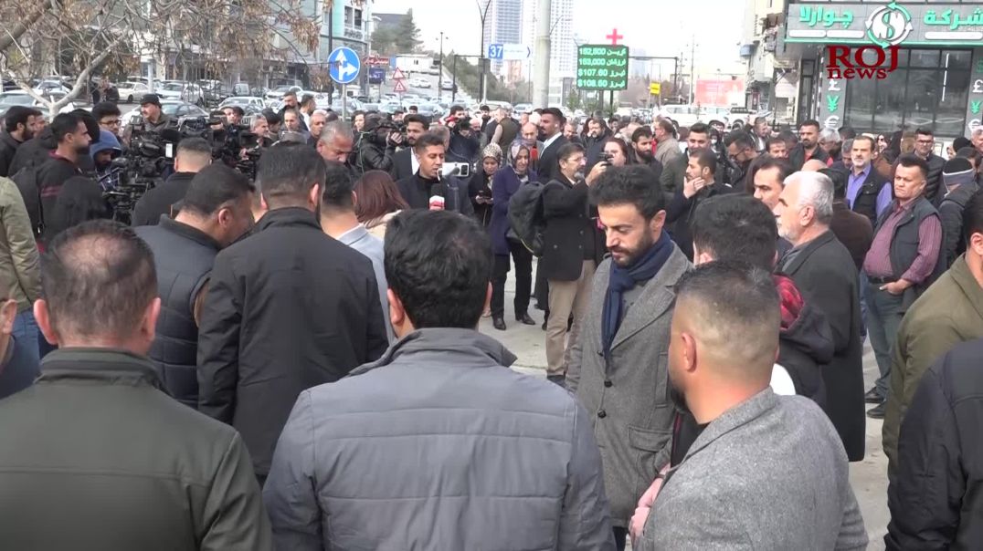 بە مەبەستى داواکردنى مافەکانیان خۆپیشاندانى سەرتاسەریی مامۆستایان دەستی پێ کرد