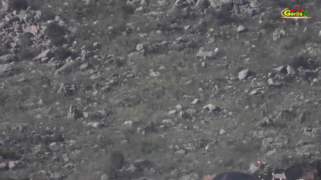 <i class="fas fa-video fa-sm"></i>