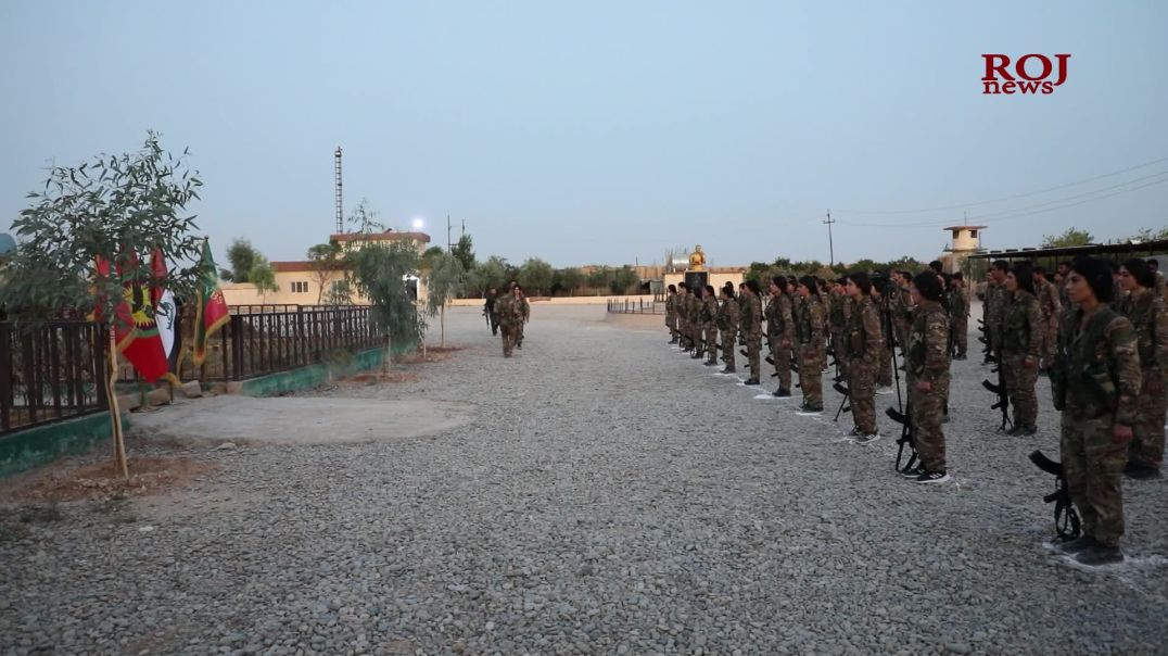 YBŞ û YJŞ’ê şehîdên Komkujiya Şengalê bi merasîmeke leşkerî bibîr anîn