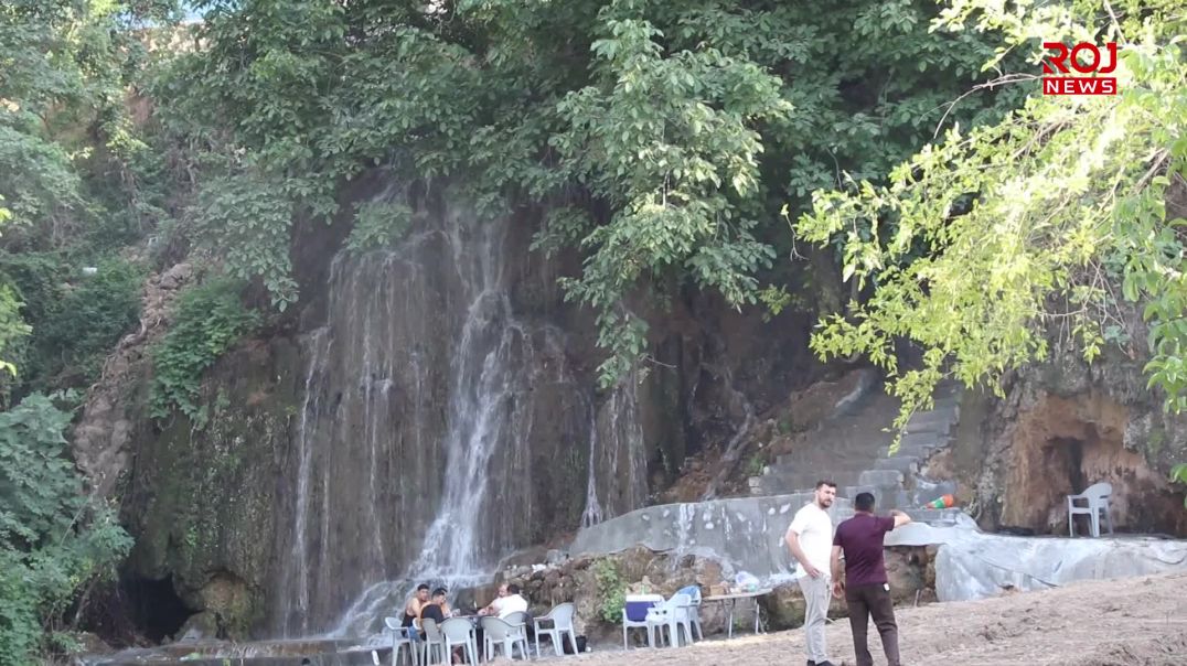 وێرای کەمی خزمەتگوزارییەکان؛ بانگەوازییەکەی ڕێبەر ئاپۆ سەیرانگای بیاوێی پڕ لە گەشتیار کردووە