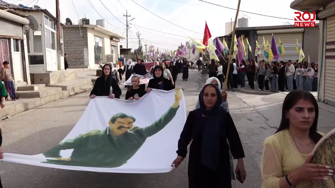 Li Mexmûrê bi boneya 25’ê Mijdarê meşekî girseyî hat lidarxistin