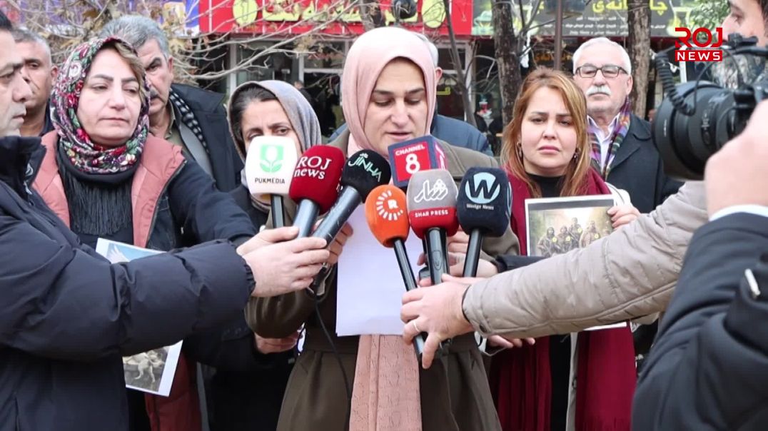 ژنانی ڕاپەڕین دژی گوتارە بێڕێزییەکان بەرامبەر شەڕڤانانی ژن گردبوونەوە