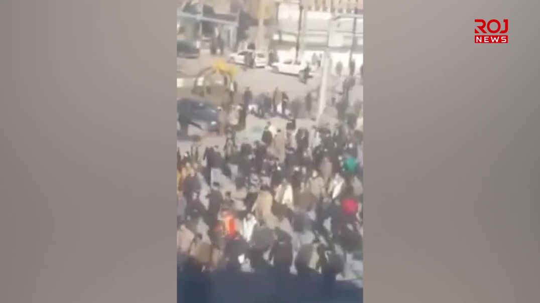 خۆپێشاندان و تێکهەڵچوونی توند لە شارەکانی ئێران بەردەوامە