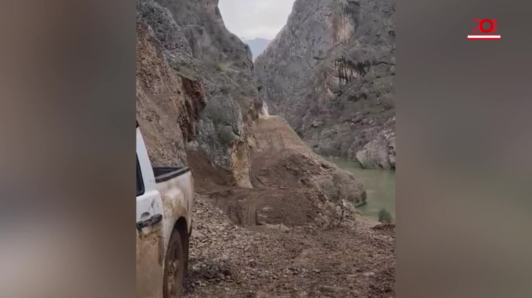 دەوڵەتی داگیرکەری تورک گەلی ڕەشاڤا لە سنووری دێرەلووک دەتەقێنێتەوە