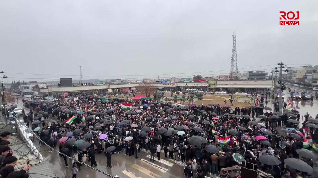 لە قەڵادزێ خۆپیشاندانێکی جەماوەریی بۆ پشتیوانی ڕۆژئاوا بەڕێوەچوو