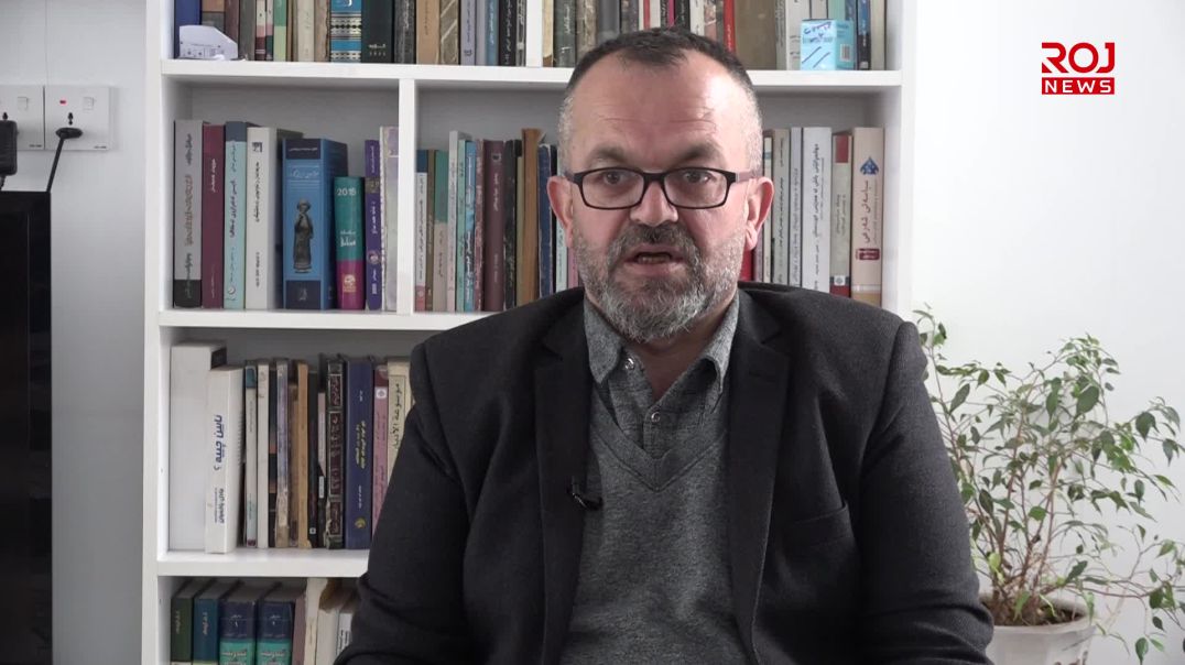 مامۆستایەکی زانکۆ: لەم جەنگەدا دەبێت کورد هۆشیار و یەکدەنگ بێت