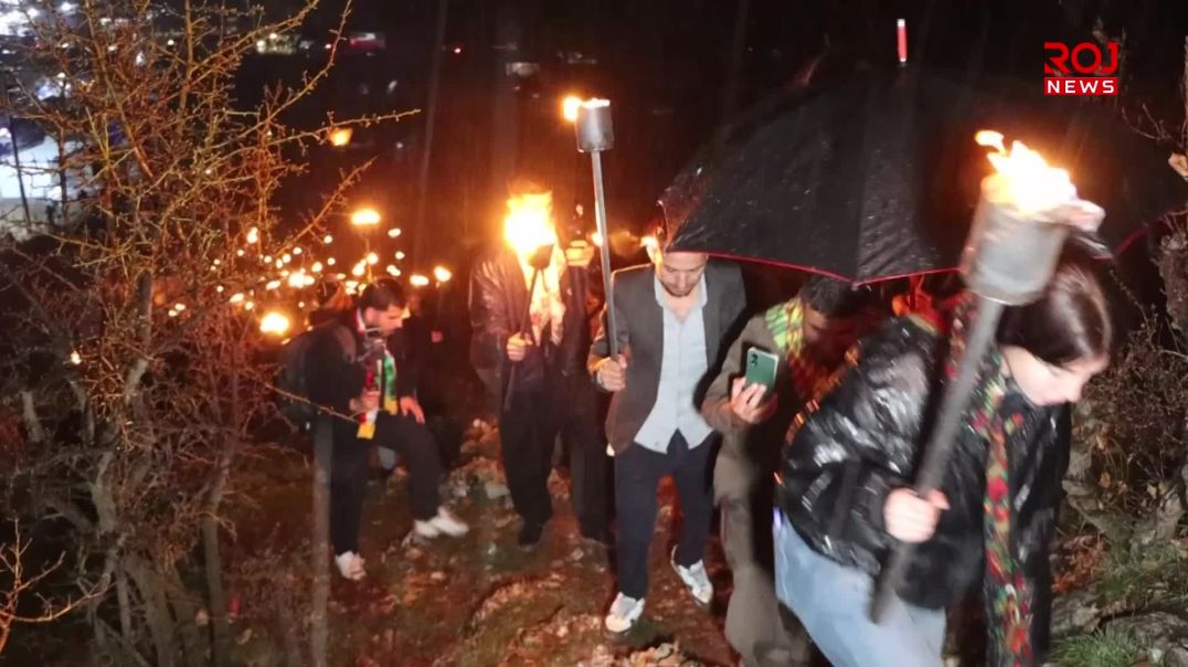 بە مەشخەڵی ئاگرین نەخشەی کوردستانی گەورە کێشرا