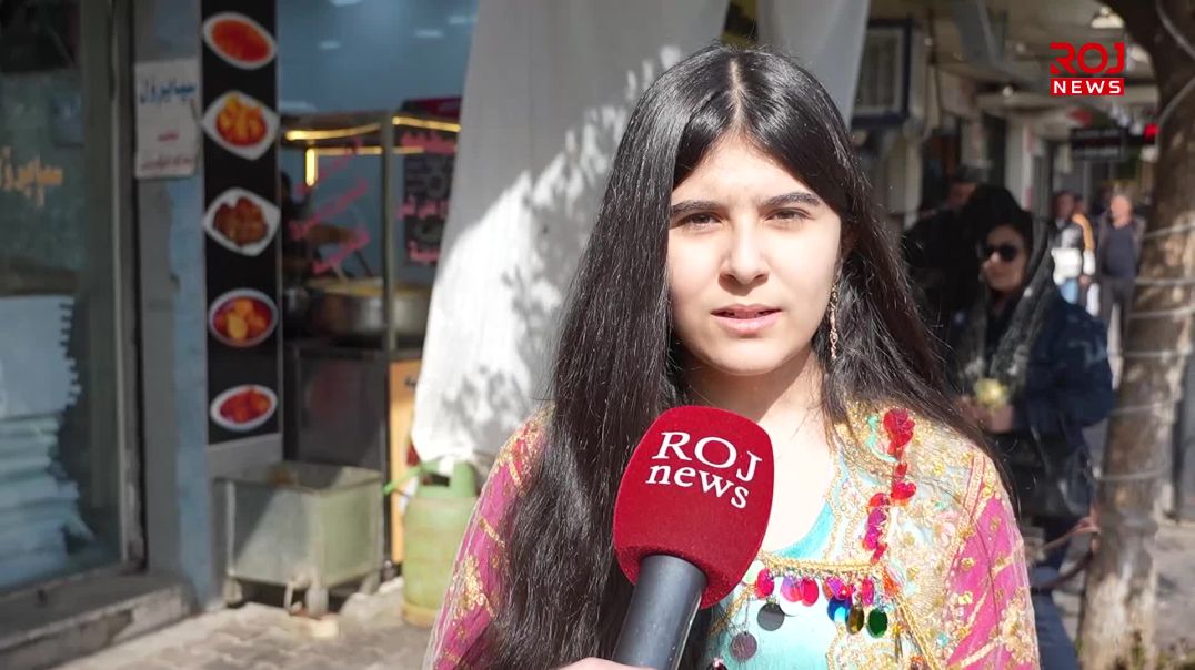 ژنان لە سلێمانی بە بۆنەی ٨ـی ئادار گوڵ و پەرتووک دەبەخشنەوە