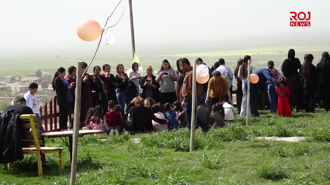 05-04-2026-Zarokên Mexmûrê bi boneya 4'ê Nîsanê bafirok firandin