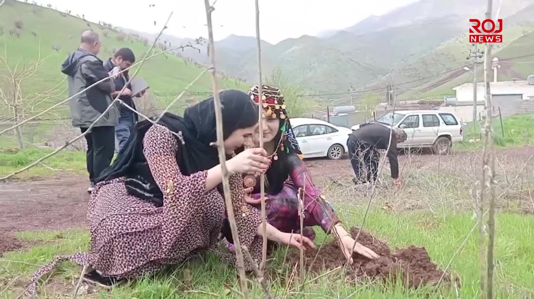 ژنان و گه‌نجانى پێنجوێن ڕۆژبوونى ڕێبه‌ر ئاپۆیان پیرۆز كرد