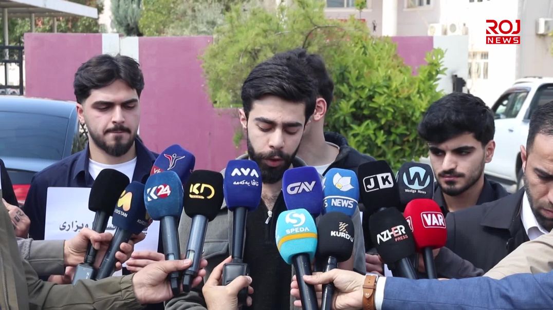 خوێندکارانی پۆلی ١٢ لە دهۆک دژی خوێندنی ئەلیکترۆنی گردبوونەوە