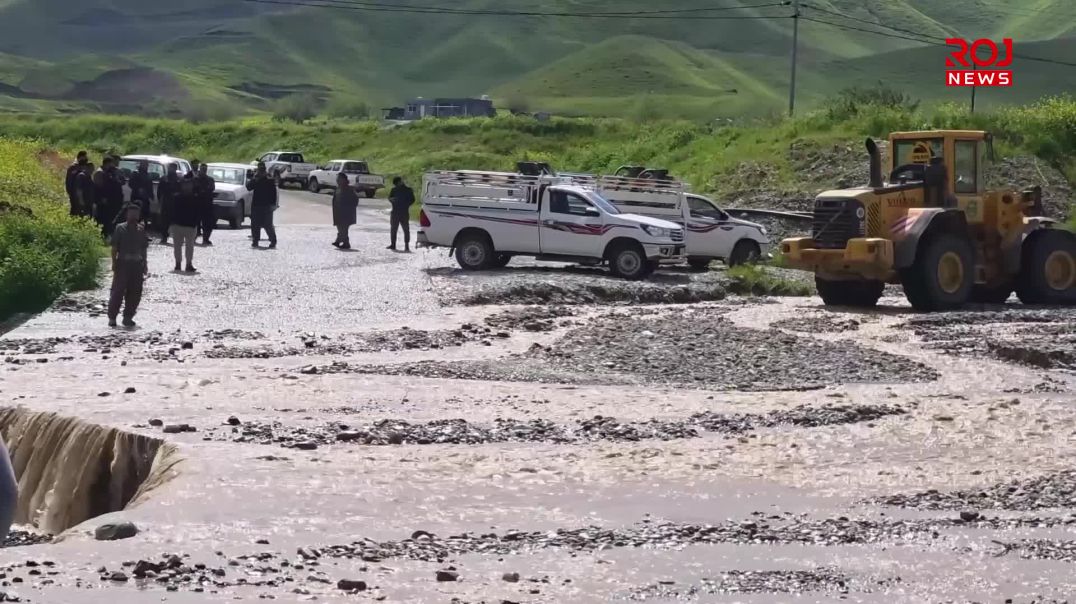 دانیشتووانی سنووری خاڵخاڵان دژی خراپی ڕێگاوبانەکانیان ناڕەزایەتییان نیشاندا