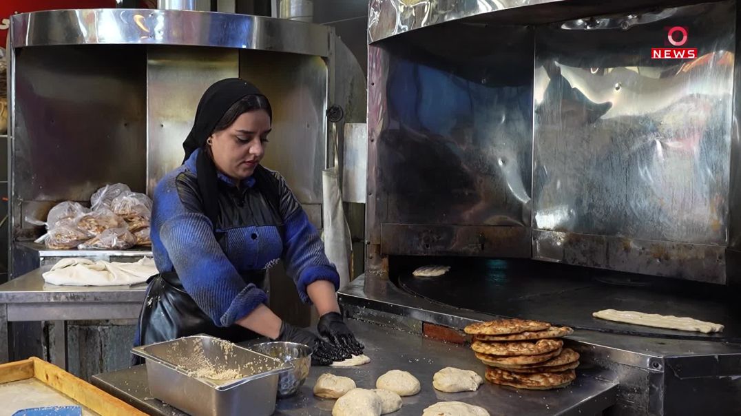 ژنان کولێرەخانەیەکی سلێمانی دەکەن بە تابلۆیەکی هەرەوەزی سەرجڕاکێش