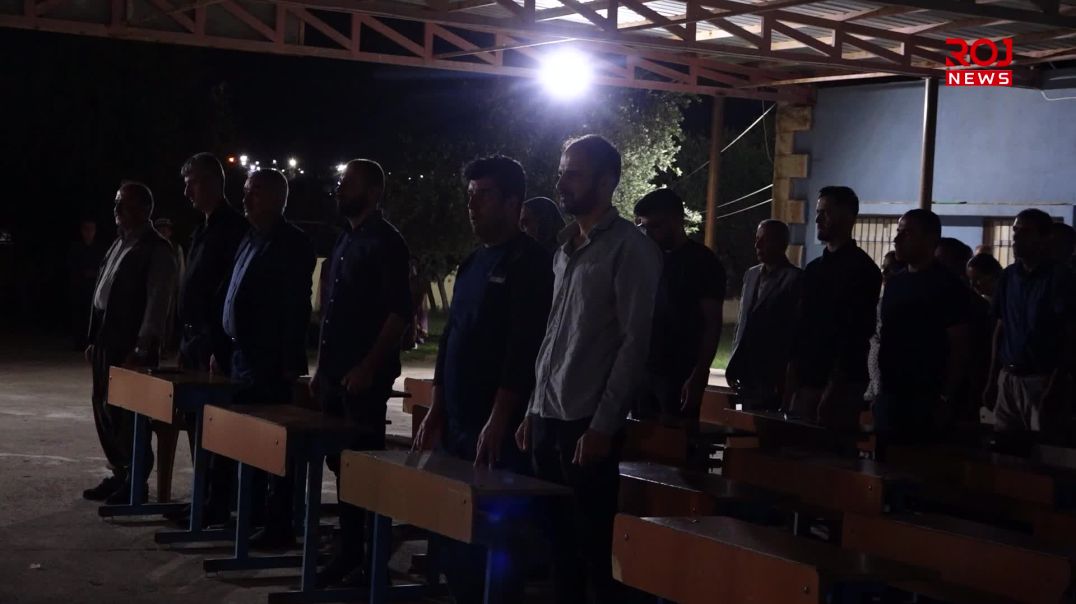 Li Mexmûrê bi boneya Roja Mamosteyan şahiyek hat lidarxistin