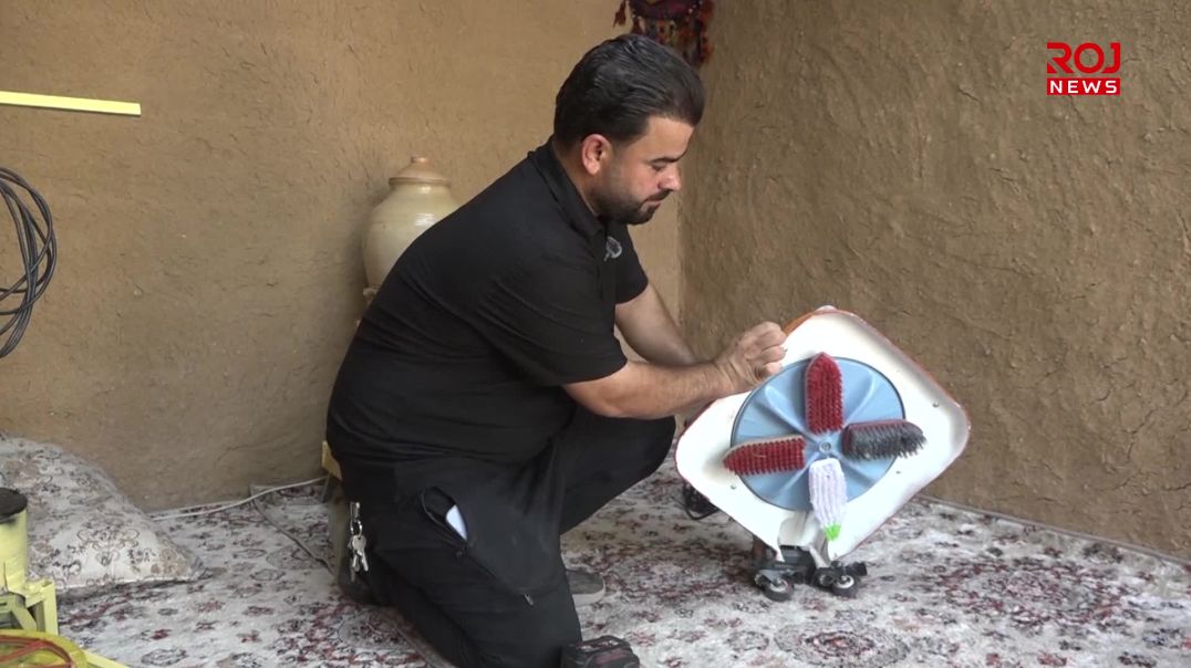 گەنجێک بە داهێنانەکانی ئاسانکاریی بۆ هاووڵاتییان دەکات