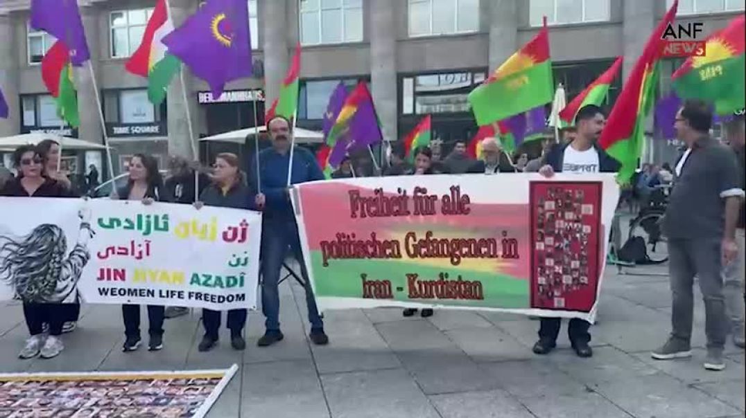 لە کۆڵن گردبوونەوەیەکی جەماوەریی بۆ ساڵیادی ژینا ئەمینی ئەنجامدرا