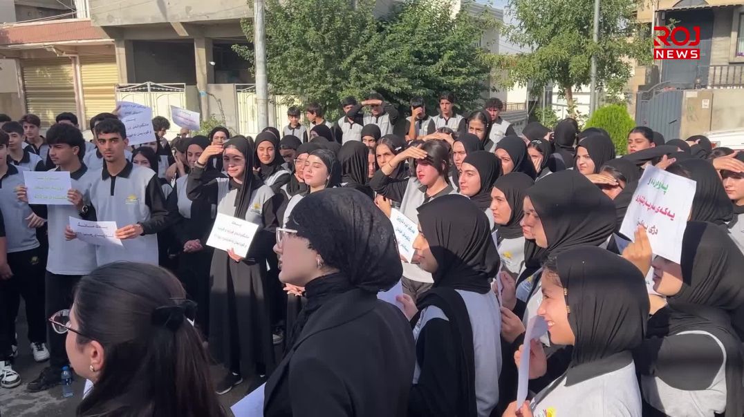 دژی نەبوونی مامۆستا خوێندکارانی قەڵادزێ گردبوونەوە